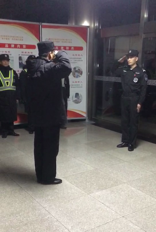 北京工厂保安要做好交接班记录